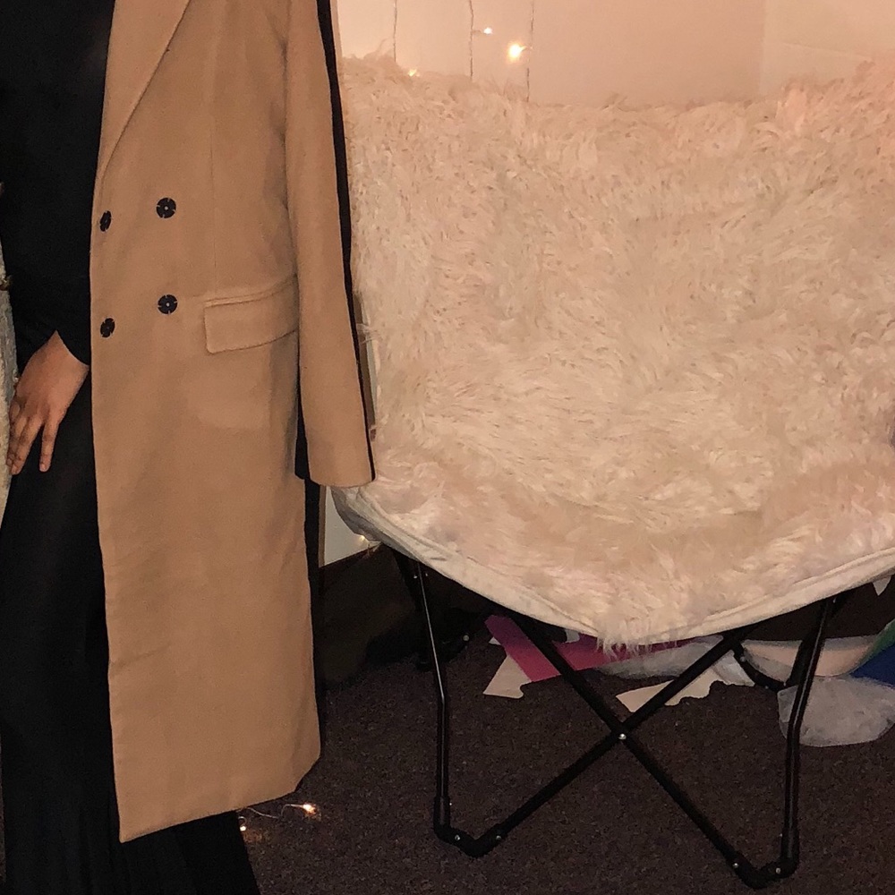 White fluffy Chair